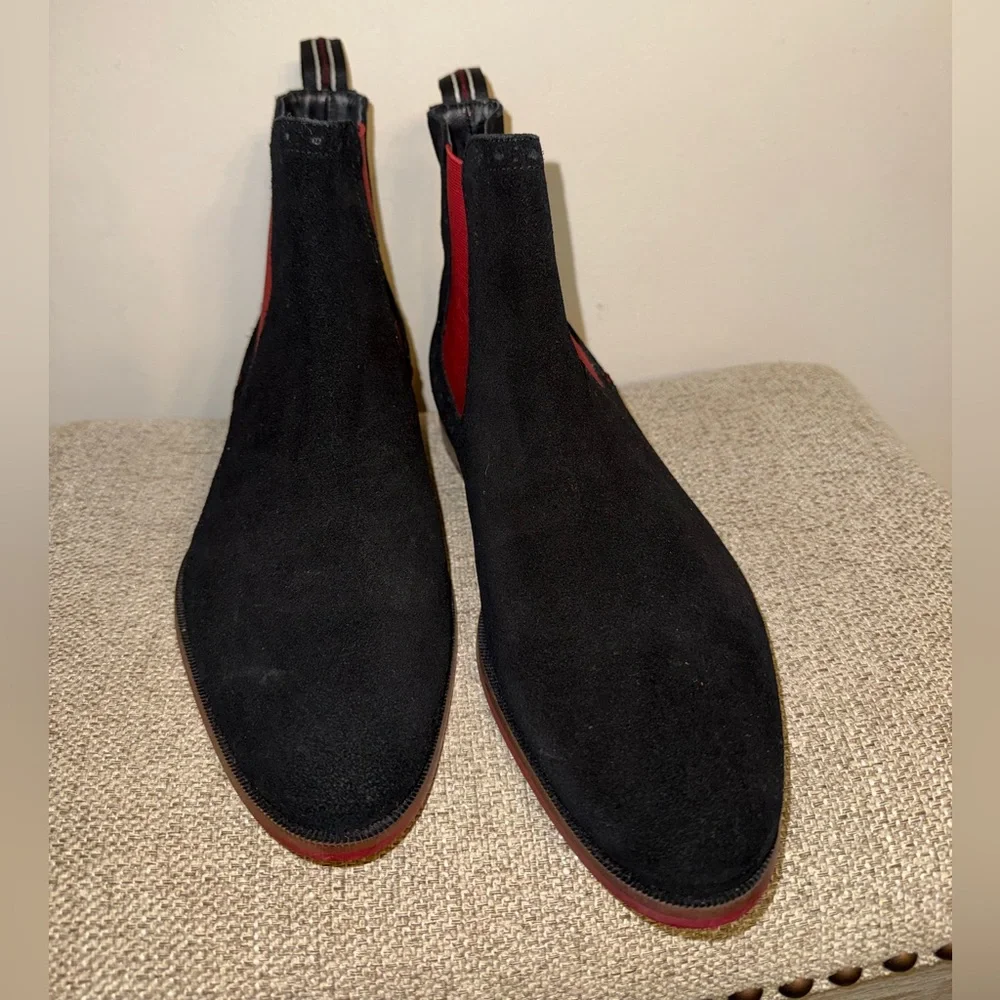 Carlos By Carlos Santana Mantra Suede Chelsea Boot